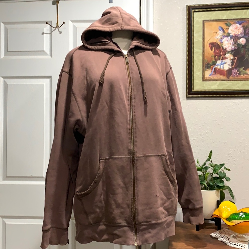 Brown foot locker hoodie size XXL